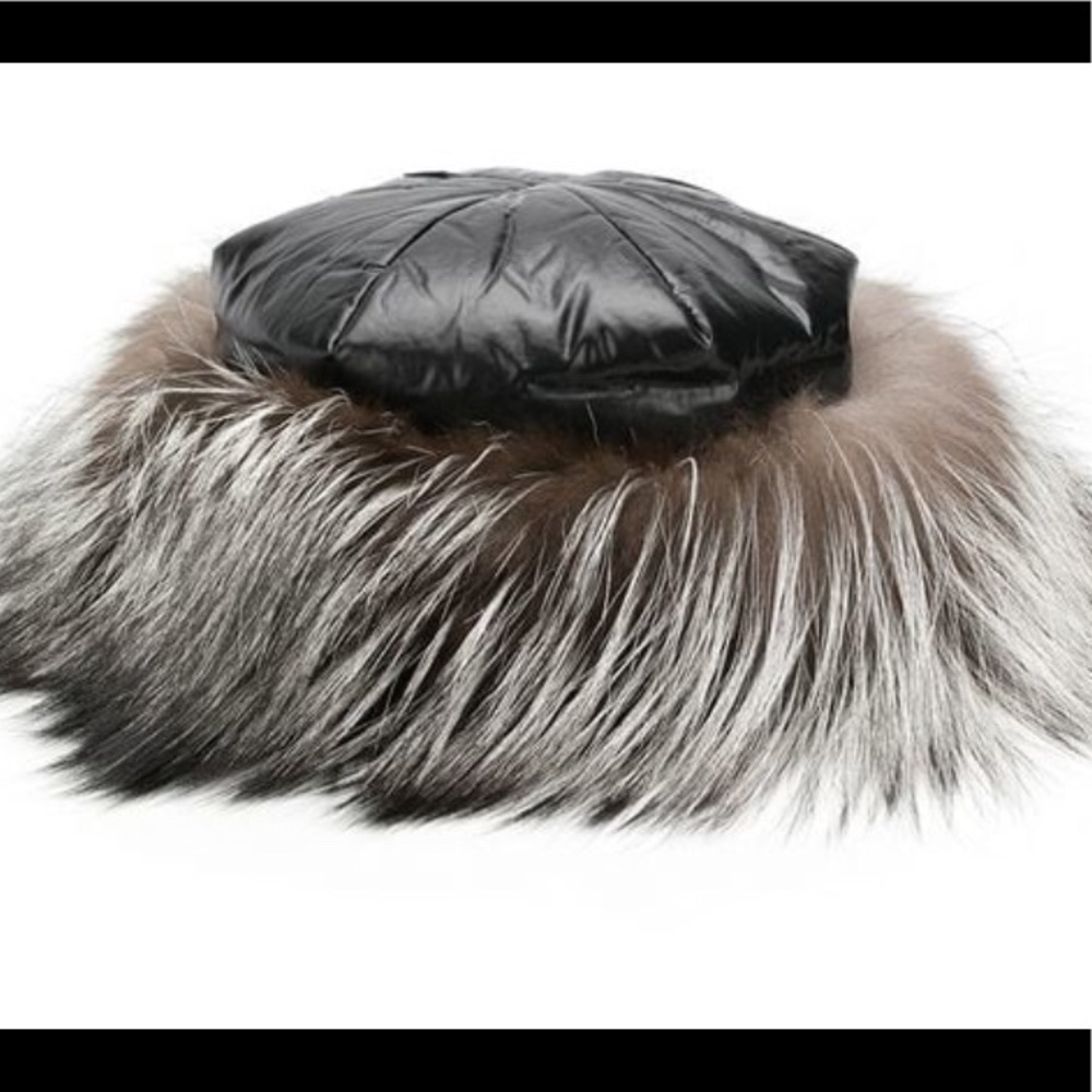 NWT Moncler Fox Fur Hat
